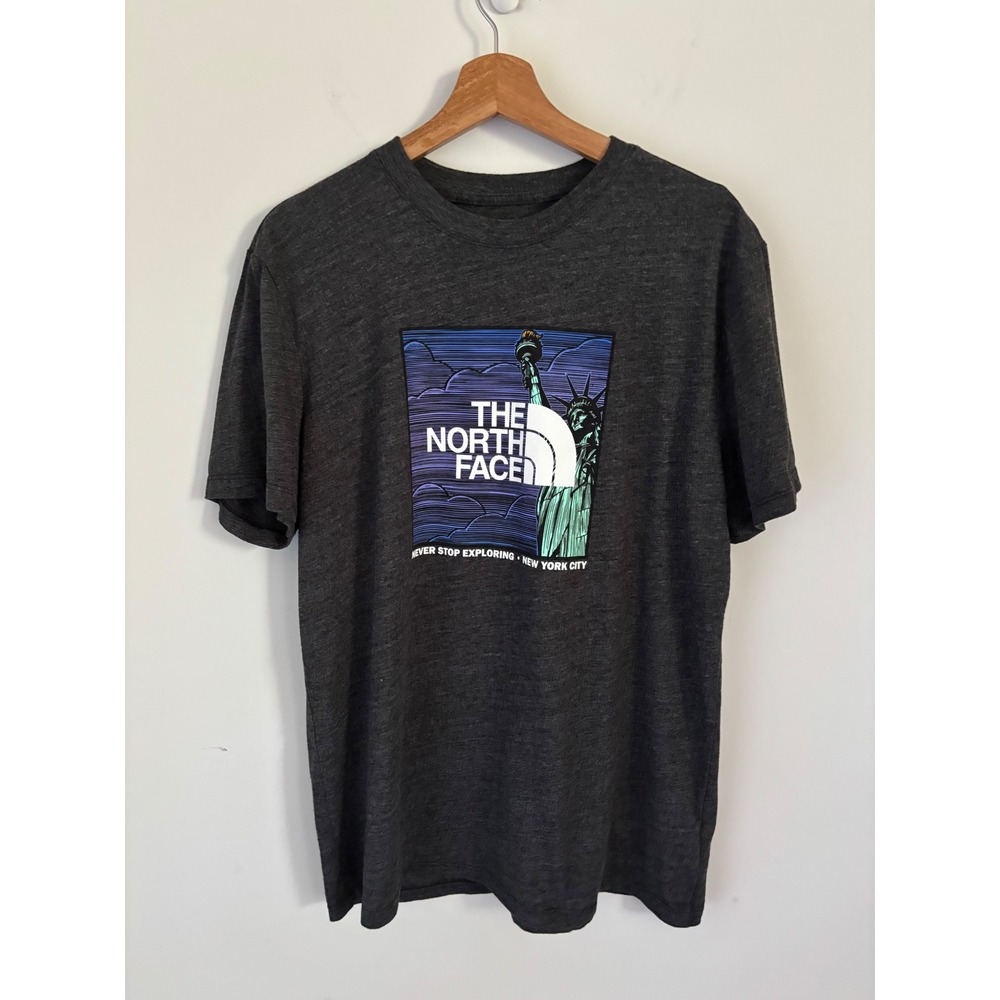 The North Face Mens Statue of Liberty NYC Graphic T-Shirt Charcoal Grey Large